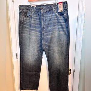 Levi's Relaxed straight Fit Jeans in Classic Blue